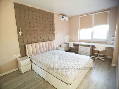 Rent an apartment, Shevchenka-T-vul, Lviv, Galickiy district, id 4798725