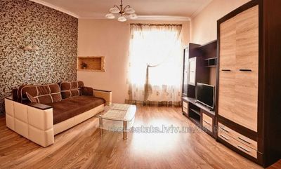 Rent an apartment, Austrian luxury, Politekhnichna-vul, Lviv, Galickiy district, id 4679852
