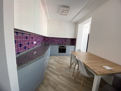 Rent an apartment, Khmelnickogo-B-vul, Lviv, Shevchenkivskiy district, id 4694662