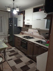 Buy an apartment, Шухевича, Novoyavorivsk, Yavorivskiy district, id 4890616