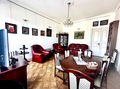 Rent an apartment, Austrian, Krushelnickoyi-S-vul, Lviv, Galickiy district, id 4824308