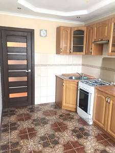 Rent an apartment, Czekh, Lisinecka-vul, 9, Lviv, Lichakivskiy district, id 4845075