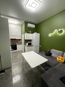 Rent an apartment, Krekhivska-vul, Lviv, Galickiy district, id 4610553