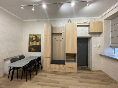 Rent an apartment, Building of the old city, Zamarstinivska-vul, 30, Lviv, Galickiy district, id 5047814