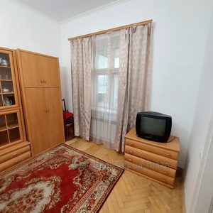 Rent an apartment, Building of the old city, Dzherelna-vul, Lviv, Shevchenkivskiy district, id 4873386