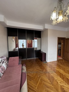 Rent an apartment, Stalinka, Chornovola-V-prosp, Lviv, Galickiy district, id 4734696
