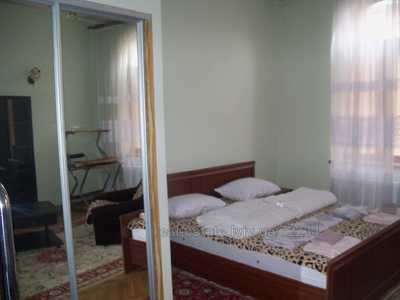 Rent an apartment, Austrian, Fredra-O-vul, Lviv, Galickiy district, id 4749460