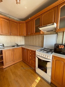 Rent an apartment, Zolota-vul, Lviv, Galickiy district, id 5030089