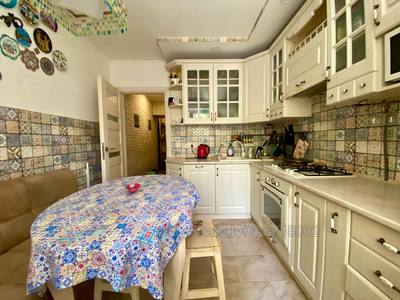 Buy an apartment, Brezhnyevka, Ugorska-vul, Lviv, Sikhivskiy district, id 4654940