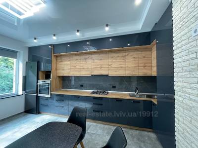 Rent an apartment, Polish suite, Sakharova-A-akad-vul, Lviv, Galickiy district, id 4708562
