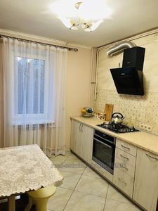 Rent an apartment, Skorini-F-vul, Lviv, Sikhivskiy district, id 5020231