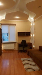 Rent an apartment, Polish suite, Zelena-vul, 81, Lviv, Galickiy district, id 4880825