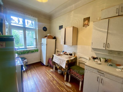 Buy an apartment, Building of the old city, Turkmenska-vul, Lviv, Shevchenkivskiy district, id 4681628