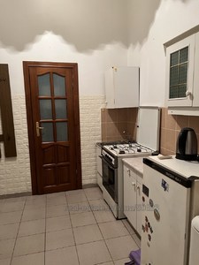 Rent an apartment, Khmelnickogo-B-vul, Lviv, Shevchenkivskiy district, id 4869536