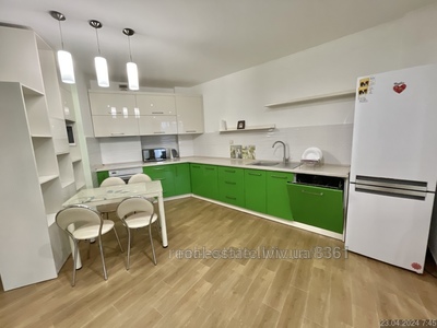 Buy an apartment, Lipinskogo-V-vul, Lviv, Shevchenkivskiy district, id 4661208