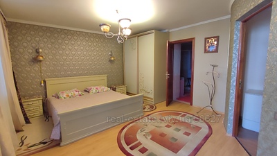 Rent an apartment, Czekh, Kitayska-vul, Lviv, Lichakivskiy district, id 4786123