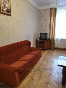 Rent an apartment, Stalinka, Geroiv-Maidanu-vul, Lviv, Frankivskiy district, id 5103902