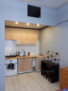 Rent an apartment, Zhovkivska-vul, Lviv, Shevchenkivskiy district, id 4725833