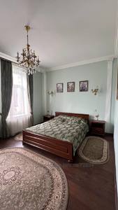 Rent an apartment, Austrian, Rinok-pl, Lviv, Galickiy district, id 5015414