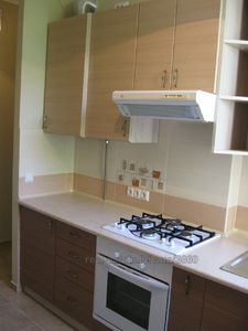 Rent an apartment, Building of the old city, Bortnyanskogo-D-vul, Lviv, Zaliznichniy district, id 5076832