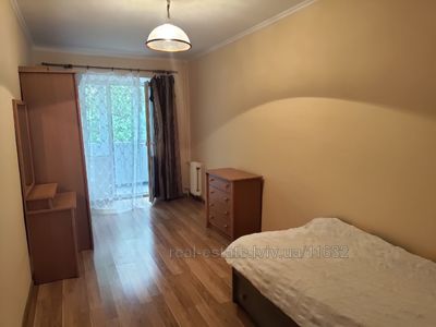 Buy an apartment, Hruschovka, Dnisterska-vul, Lviv, Sikhivskiy district, id 4673260