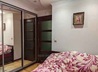 Rent an apartment, Metalistiv-vul, Lviv, Lichakivskiy district, id 4801303