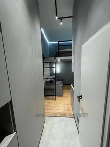 Rent an apartment, Austrian, Knyazya-Romana-vul, Lviv, Galickiy district, id 4641223