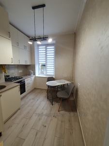 Rent an apartment, Stalinka, Boy-Zhelenskogo-T-vul, Lviv, Frankivskiy district, id 4867674