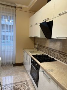 Rent an apartment, Stalinka, Kastelivka-vul, Lviv, Frankivskiy district, id 4969664