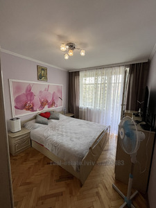 Buy an apartment, Hruschovka, Roksolyani-vul, Lviv, Zaliznichniy district, id 4703032