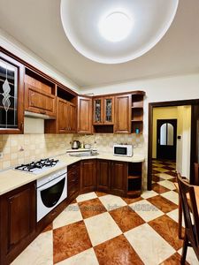 Rent an apartment, Austrian, Dragomanova-M-vul, Lviv, Galickiy district, id 4728218