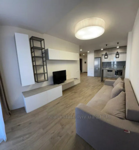 Rent an apartment, Lipinskogo-V-vul, Lviv, Shevchenkivskiy district, id 4917405