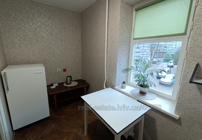 Rent an apartment, Czekh, Varshavska-vul, 10, Lviv, Shevchenkivskiy district, id 5003351