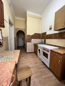 Rent an apartment, Khmelnickogo-B-vul, Lviv, Galickiy district, id 4949262