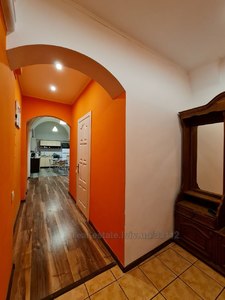 Buy an apartment, Austrian, Shevchenka-T-vul, 60, Lviv, Galickiy district, id 4643625