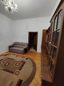 Rent an apartment, Austrian, Doroshenka-P-vul, Lviv, Galickiy district, id 4746332