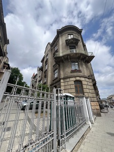 Buy an apartment, Austrian, Franka-I-vul, Lviv, Galickiy district, id 4617462