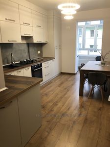 Rent an apartment, Ugorska-vul, Lviv, Sikhivskiy district, id 4638313