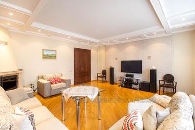 Buy an apartment, Austrian, Tarnavskogo-M-gen-vul, 27, Lviv, Galickiy district, id 4685473