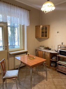 Rent an apartment, Polish suite, Sakharova-A-akad-vul, Lviv, Galickiy district, id 5057418