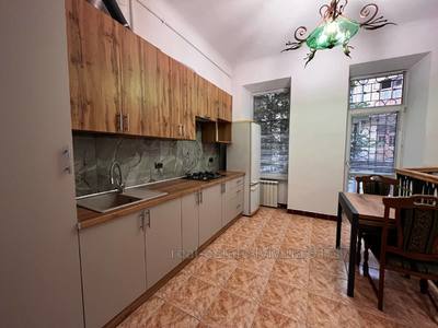 Rent an apartment, Martovicha-L-vul, Lviv, Galickiy district, id 4726664