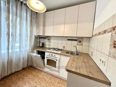 Rent an apartment, Brativ-Mikhnovskikh-vul, Lviv, Zaliznichniy district, id 4908018