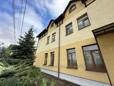 Commercial real estate for sale, Non-residential premises, Nezalezhnosti-Ukrayini-vul, Bryukhovichi, Lvivska_miskrada district, id 4831209