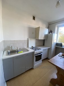 Rent an apartment, Brezhnyevka, Petlyuri-S-vul, 17, Lviv, Zaliznichniy district, id 4872724