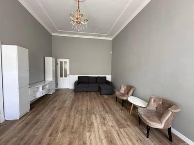 Rent an apartment, Austrian luxury, Kopernika-M-vul, Lviv, Galickiy district, id 4734531