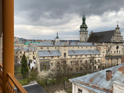 Rent an apartment, Building of the old city, Valova-vul, Lviv, Galickiy district, id 4860568