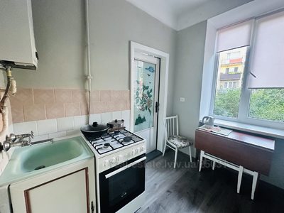 Rent an apartment, Austrian, Lichakivska-vul, Lviv, Lichakivskiy district, id 4678006