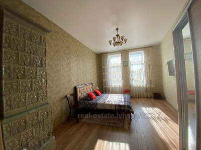 Rent an apartment, Austrian, Svyatogo-Teodora-pl, Lviv, Galickiy district, id 4653864