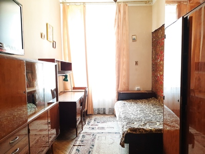 Rent an apartment, Building of the old city, Zelena-vul, Lviv, Galickiy district, id 4714075