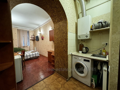 Buy an apartment, Austrian, Koniskogo-O-vul, Lviv, Galickiy district, id 5026041